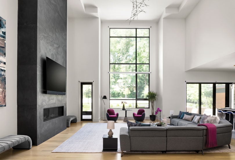 A Modern Dream Home For a Multigenerational Family of Ten