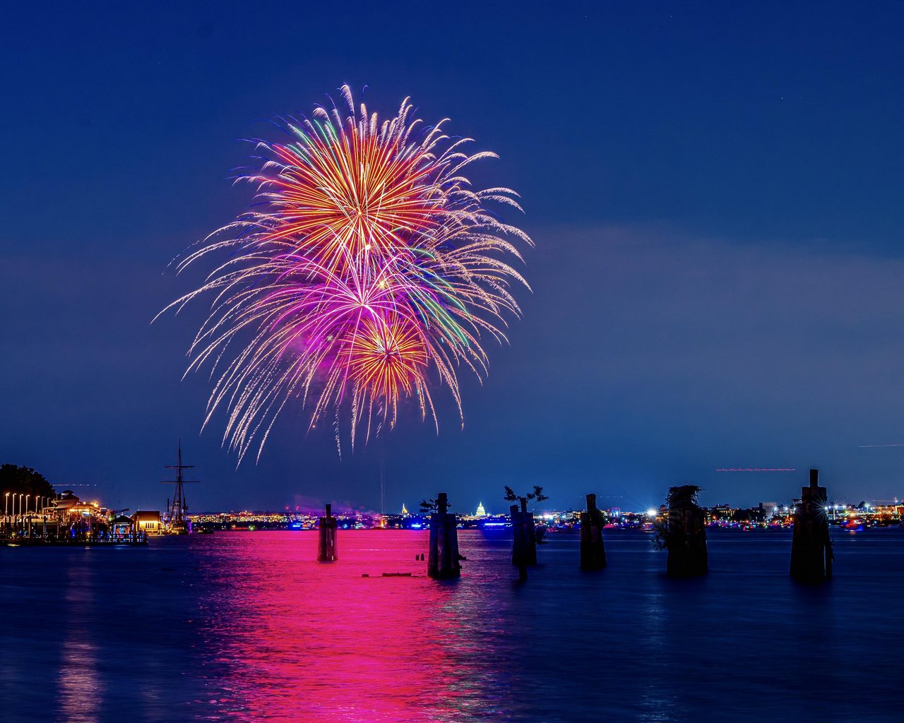 Here's the Lowdown on July 4th Parties & Fireworks Around NoVA