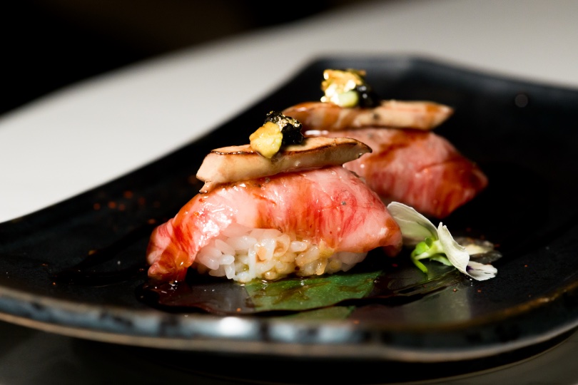 Oasis_The_Listening_Bar_A5Wagyu_with_Foie_Gras