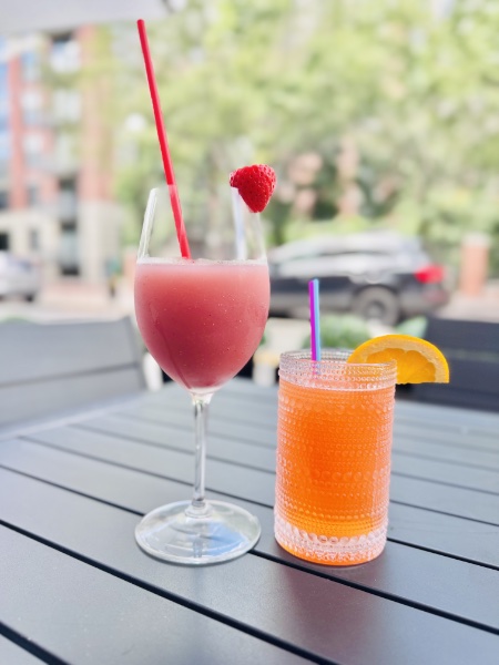 Screwtop_Wine_Bar_frozen_drinks
