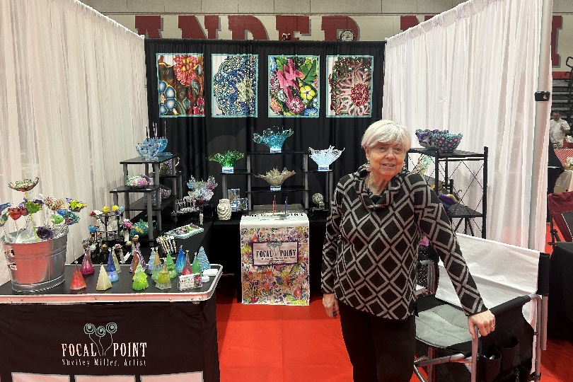 mclean_high_holiday_market