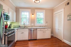 Lyon Village remodel