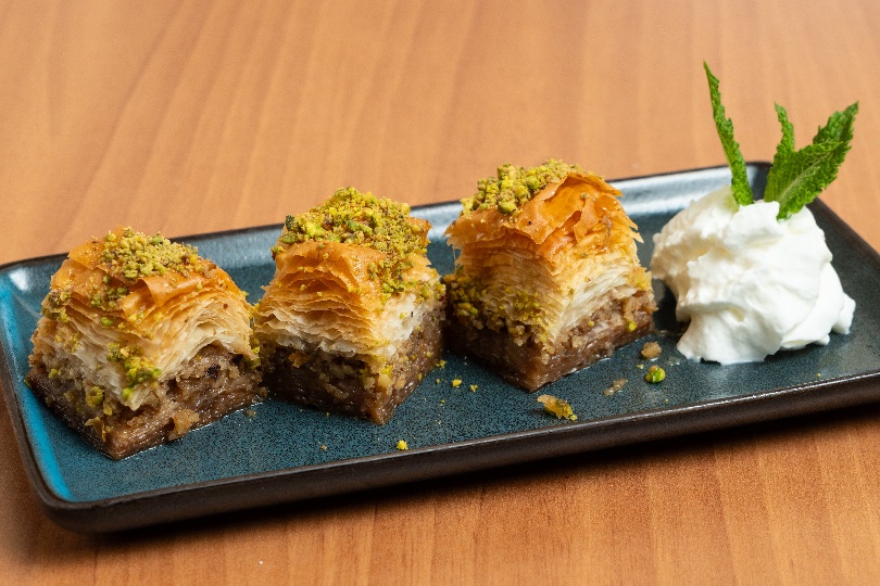 Baklava_yayla_bistro