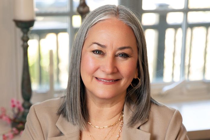 Candee-Currie-from-Evoto-12-of-14_Ryan-Corvello