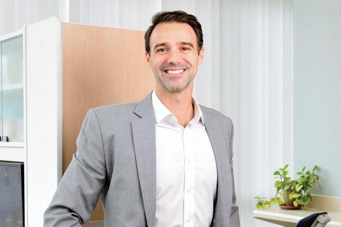 NOVA-Dental-DrPaesaniNov25_0068c_ARL0126_Michael-Ventura