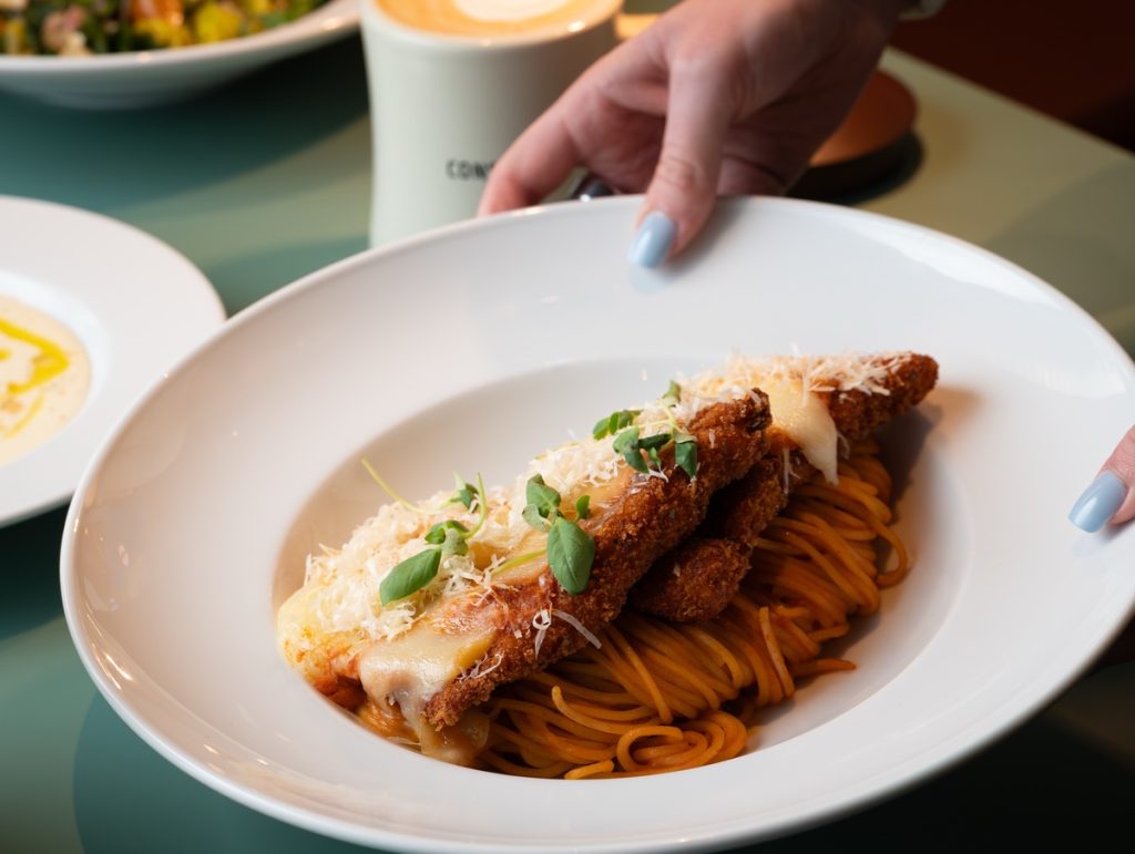 Constellation Opens in Arlington, VA