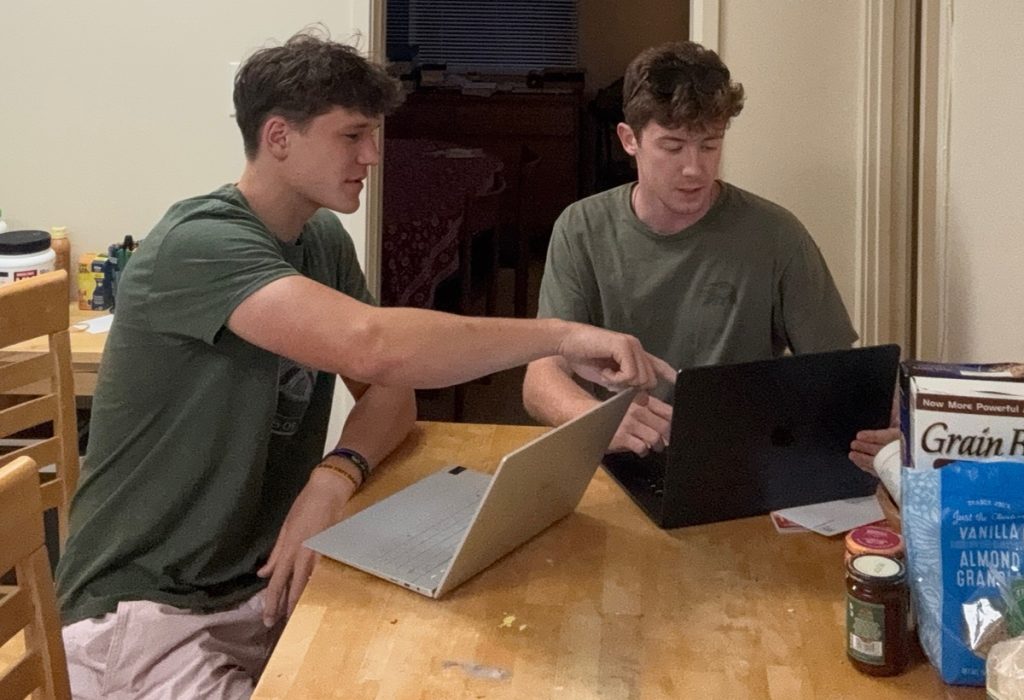 Arlington Students Build AI to Help Small-Business Entrepreneurs