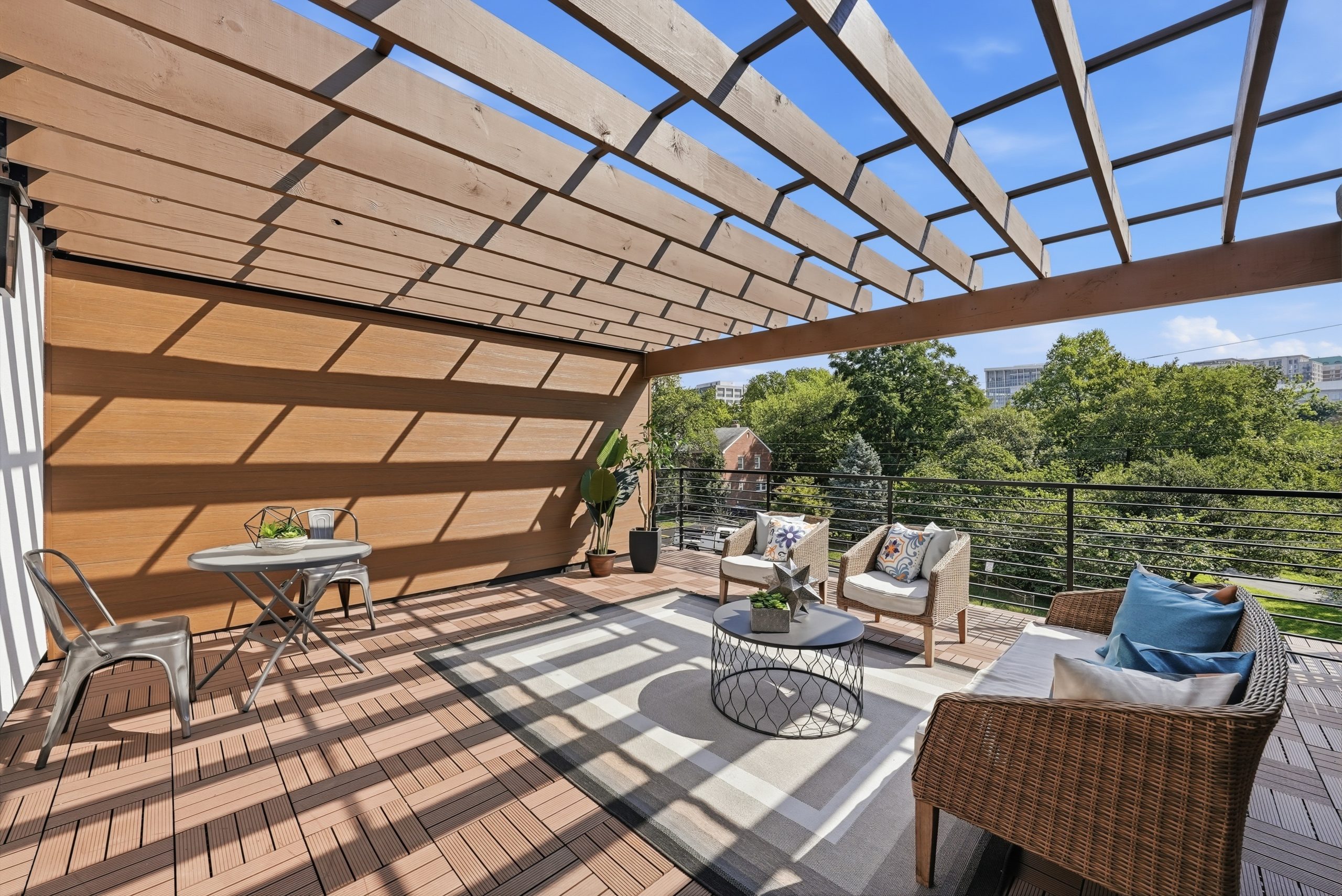 840 N. Burlington St., Arlington, VA Roof terrace